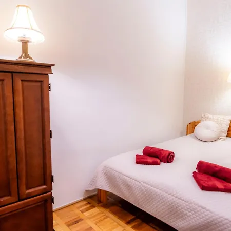 Charles Apartamento *